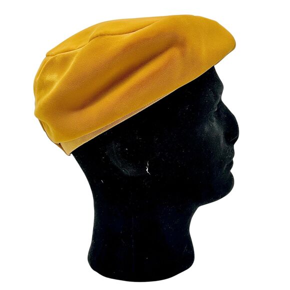 Vintage United Hatters Cap and Millinery Workers Union Velour Pillbox Hat - Picture 8 of 11